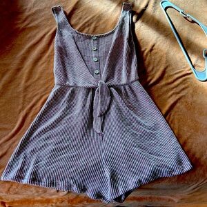 Vintage pink and white romper, size small-med. Great condition, no stains.